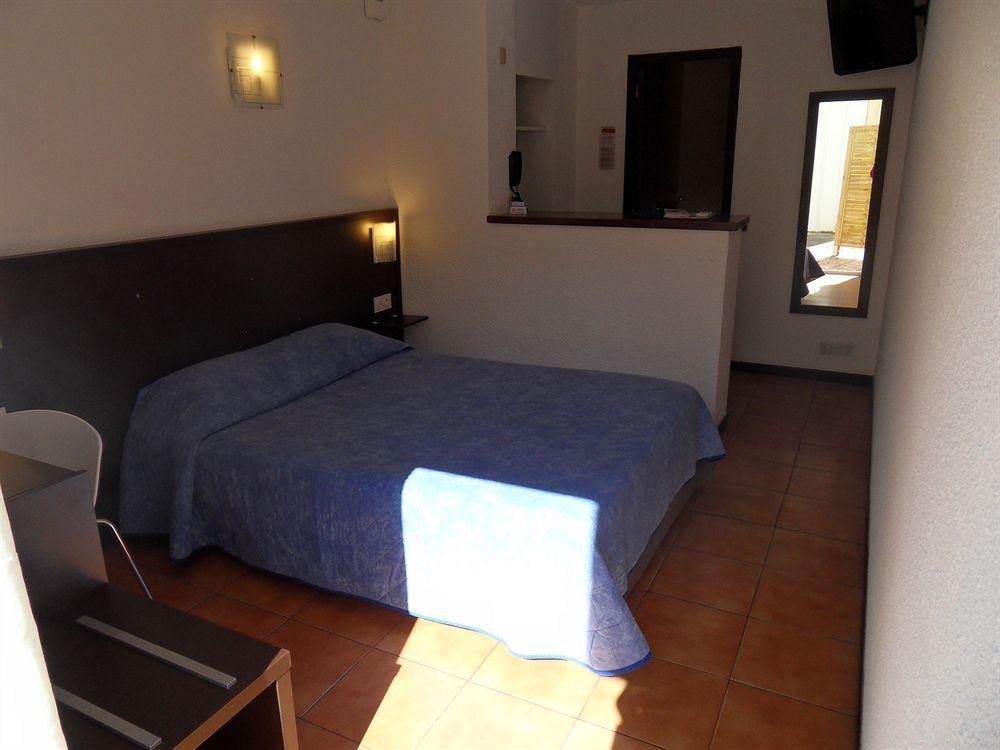 Brit Opal Centre Port Agde
